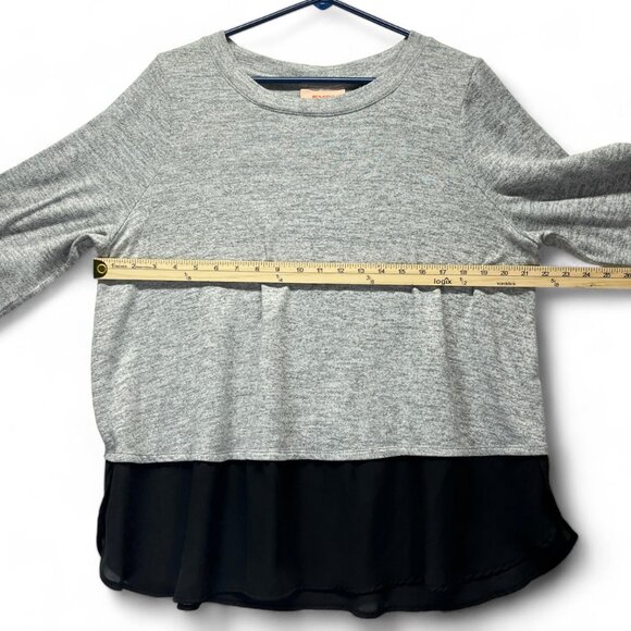 EVRI Gray and Black Long Sleeve Tunic Crew Neck Sheer Black Fabric Size lX - Picture 4 of 11